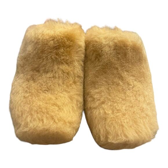 NWB Swedish Hasbeens Fluff Clog Genuine Shearling Upper Block Heel Size 40/10 - Picture 3 of 10